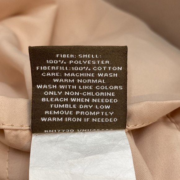 EUC KING SIZE PILLOW SHAMS WITH A ROSE COLOUR. QUILTED STITCHING - Picture 10 of 11